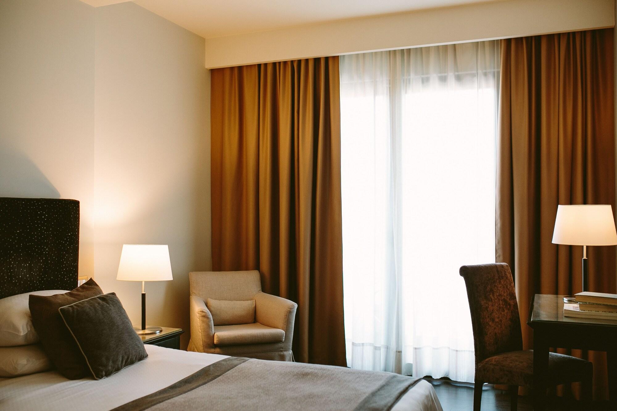 Hotel Piccola Vela Desenzano del Garda Eksteriør bilde