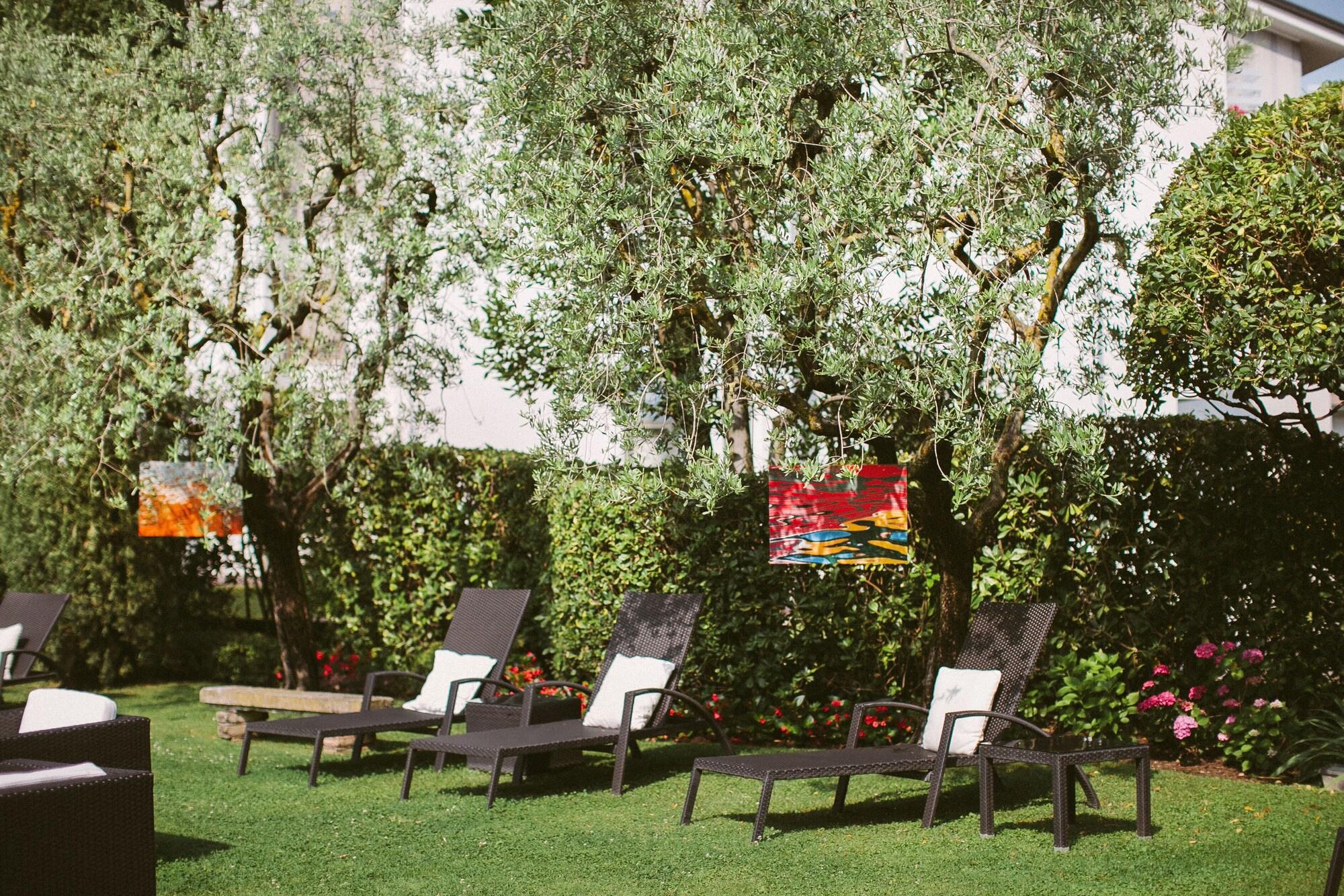 Hotel Piccola Vela Desenzano del Garda Eksteriør bilde