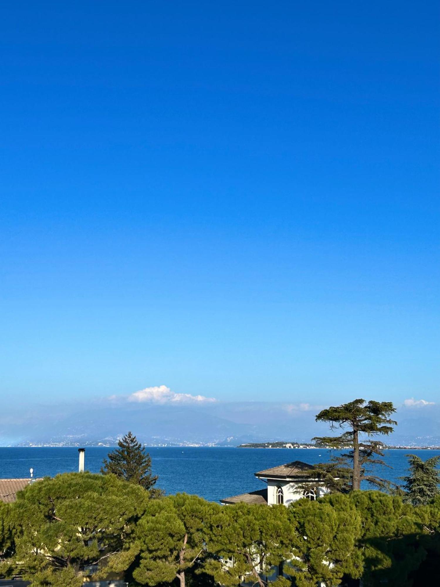 Hotel Piccola Vela Desenzano del Garda Eksteriør bilde