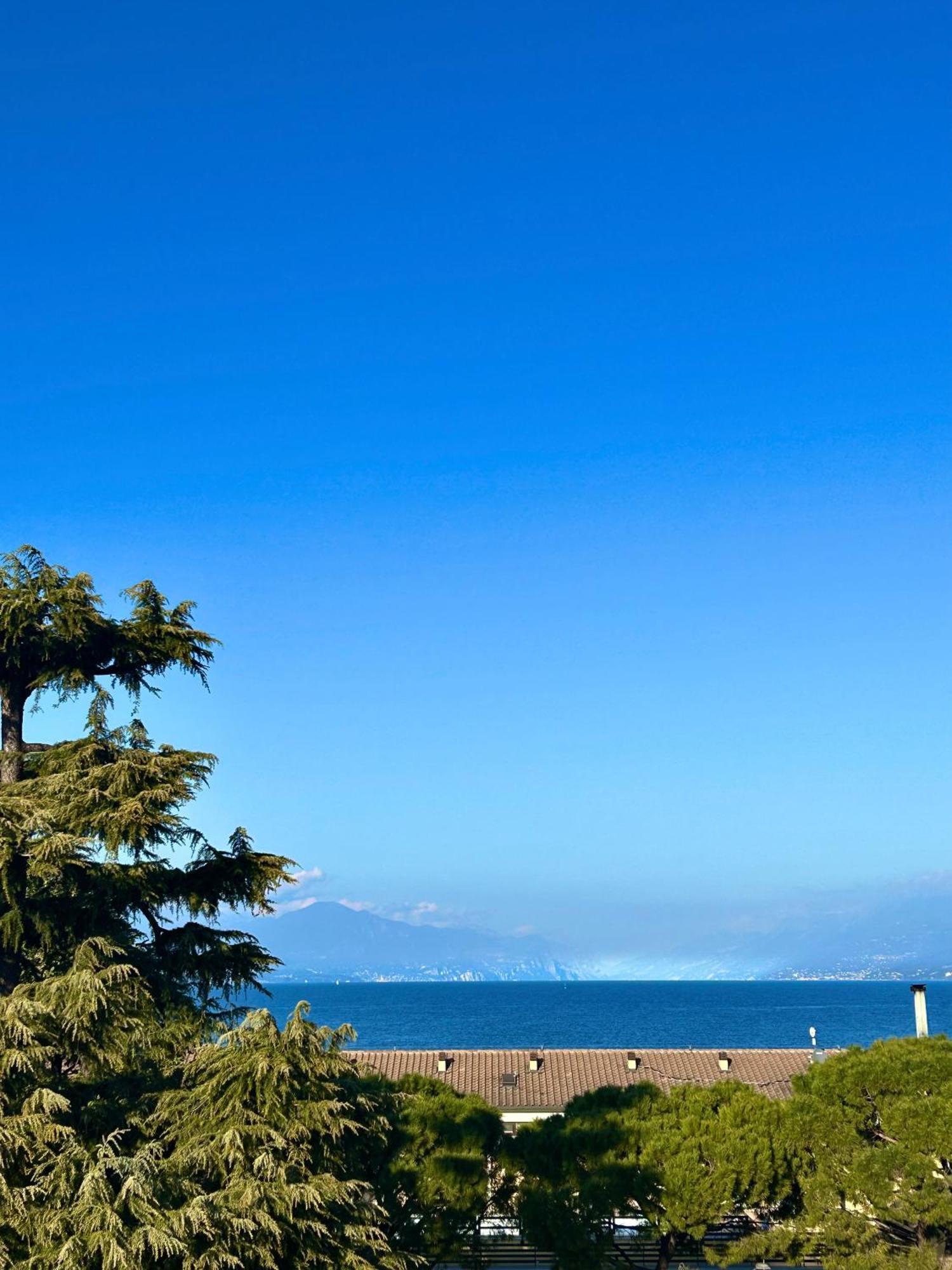 Hotel Piccola Vela Desenzano del Garda Eksteriør bilde